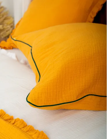 Decorative muslin pillowcase for a pillow