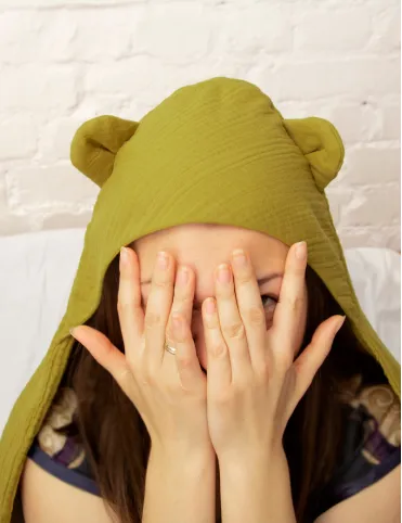 Towel Teddy bear with baby hood in muslin Mango Mojito