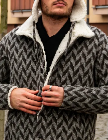 Men's Warm Shearling Jacket with Geometric Pattern