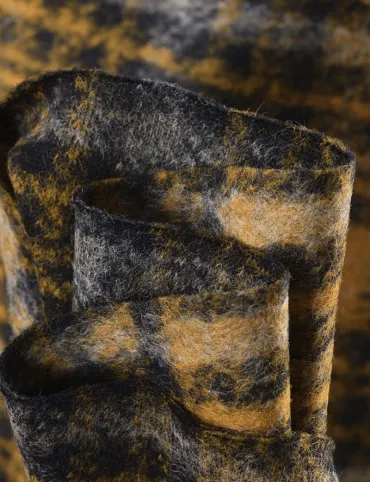 Men's Plaid Wool Jacket with Warm Sherpa Lining