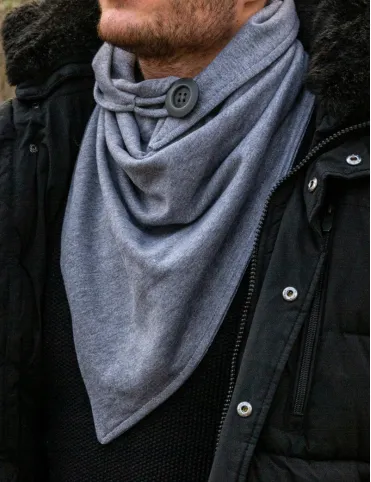 Men’s cotton triangle scarf with wooden button Ashton