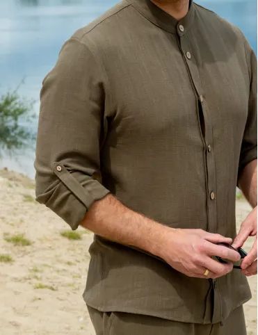 Men's green natural linen shirt