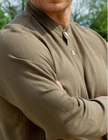 Men's green natural linen shirt