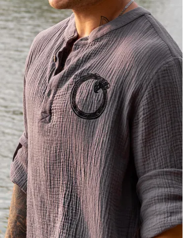 Men's muslin shirt embroidered with the symbol of Ouroboros