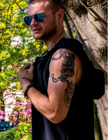 Men’s Sleeveless Hoodie T-Shirt Cyberpunk Style Jason