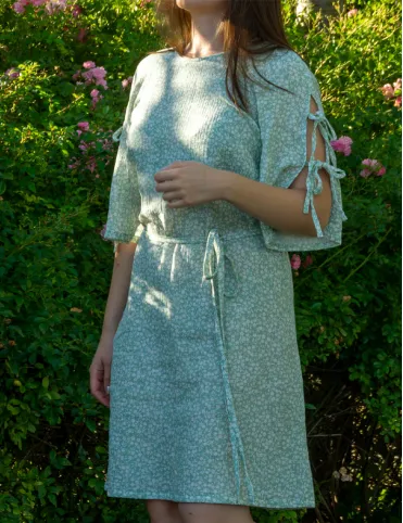 Damenkleid mit Blumenmuster, knielang, mit dekorativen Schleifen an den Ärmeln Bridget