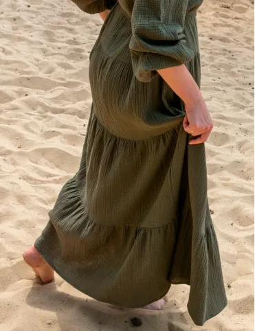 Langes grünes Musselin-Kleid mit Gummizug in der Taille Sandra