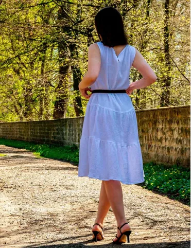 White muslin boho knee-length dress